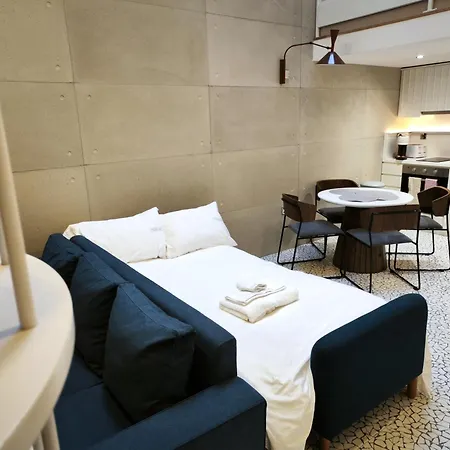 Trueman Court Luxury Serviced Apartments-3